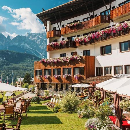Hotel Mirage Κορτίνα Ντ' Αμπέτσο Εξωτερικό φωτογραφία