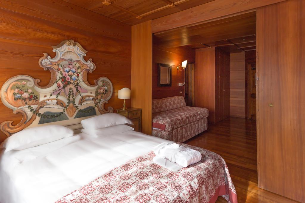 Hotel Mirage Κορτίνα Ντ' Αμπέτσο Εξωτερικό φωτογραφία