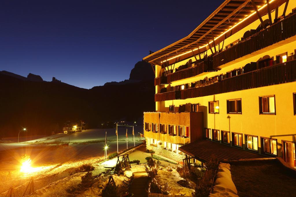 Hotel Mirage Κορτίνα Ντ' Αμπέτσο Εξωτερικό φωτογραφία